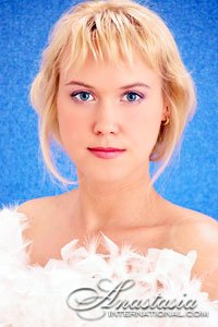Absolutely stunning women: Russian single Larisa