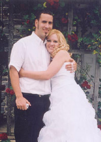 Jerry saw a lovely blond and fall in love with her.