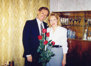 Sveta and Ron thank Anastasia for their meeting