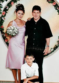 Natalia decided to use her chance to meet her half and a good father to her 10 years old son.