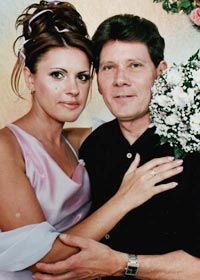 In April Natalia got a letter from Michael from California and this letter was the beginning of their romantic relationship.